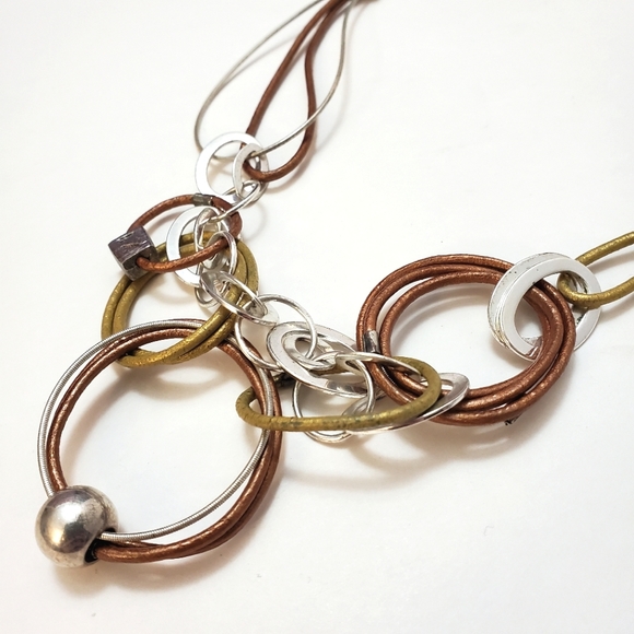 Anat Perez handcrafted necklace - Picture 4 of 5